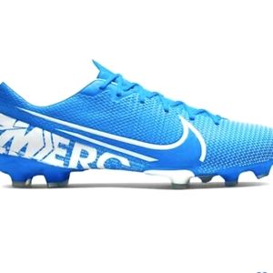 Nike Vapor Soccer Cleats size 5.5